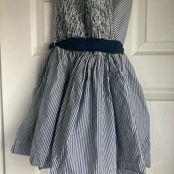 Abercrombie Strapless Mini Dress, Striped Navy and White - Picture 2 of 3
